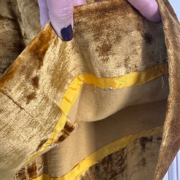 Handmade Gold Crushed Velvet A-Line Mini Skirt High Waist 15” Flat - Picture 5 of 6